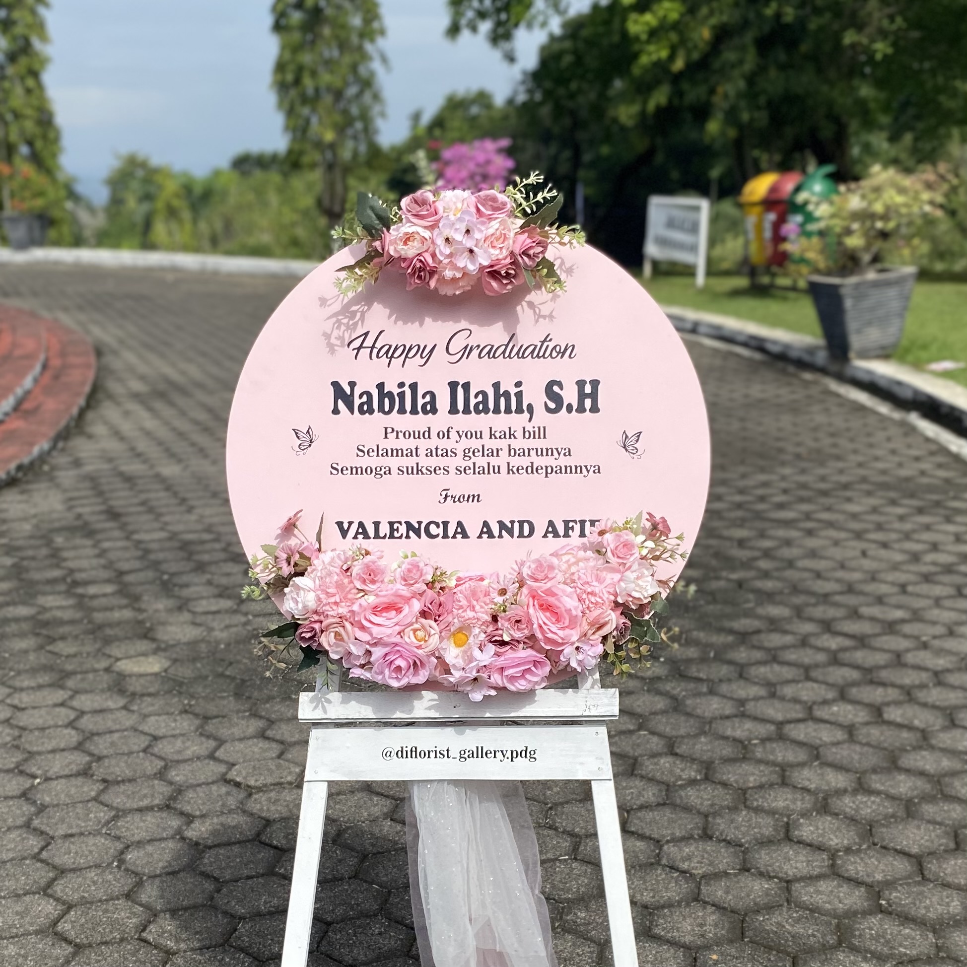 Bulat pink bunga pink 2